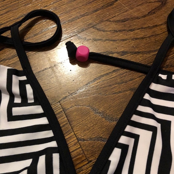 Bundle of 2 Seafolly 💦 bikinis 👙 size 12 - Picture 7 of 7